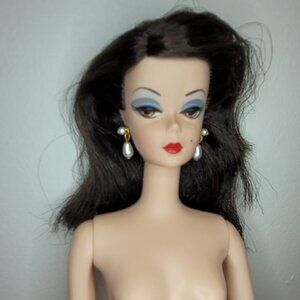 Silkstone Barbie Maria Therese (damaged/cut hair)